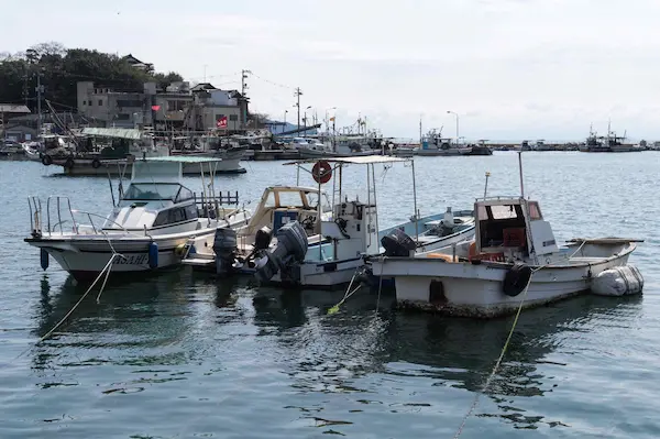 Fishing boats (2)